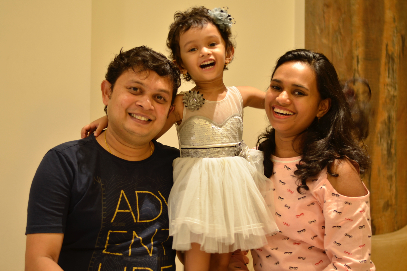 Client Prachi & Amit with their Child