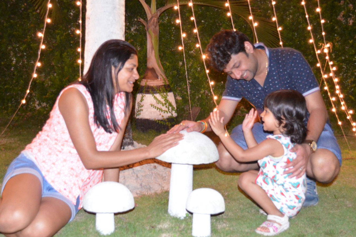 Client Kavita & Prashant with their Child
