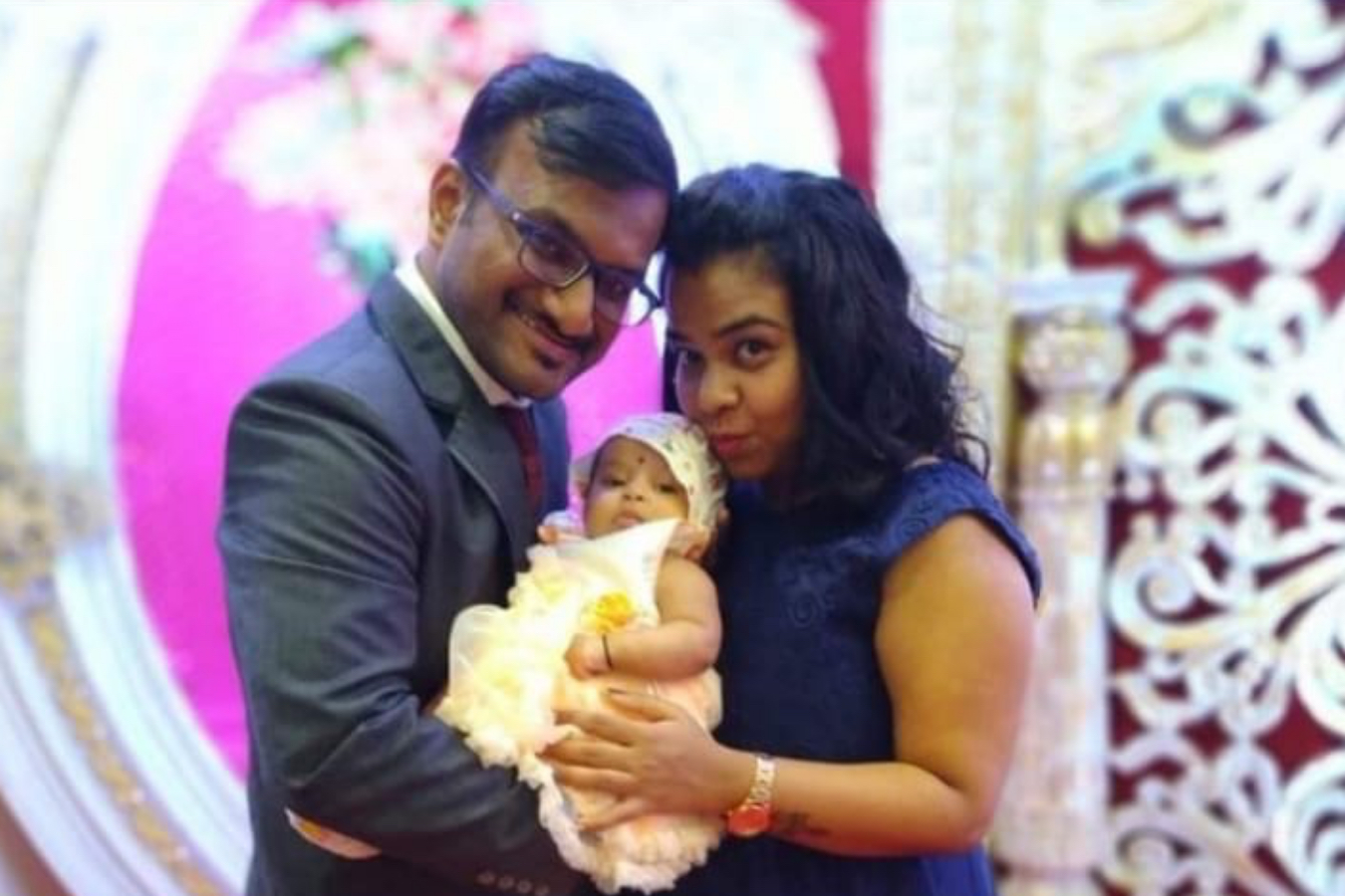 Client Sarika & Yashodhan with their Baby