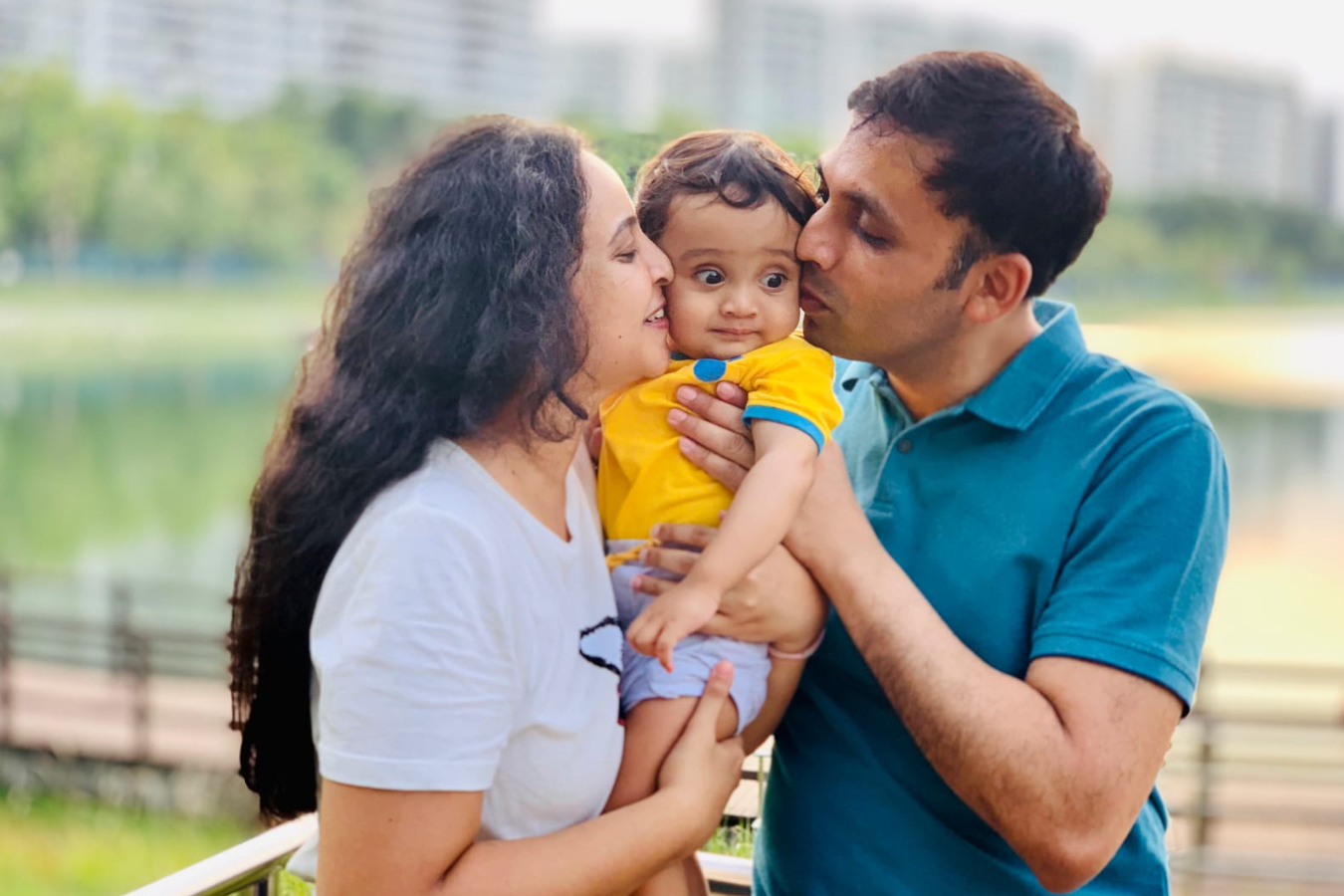 Client Vedashree & Ravi with their Child